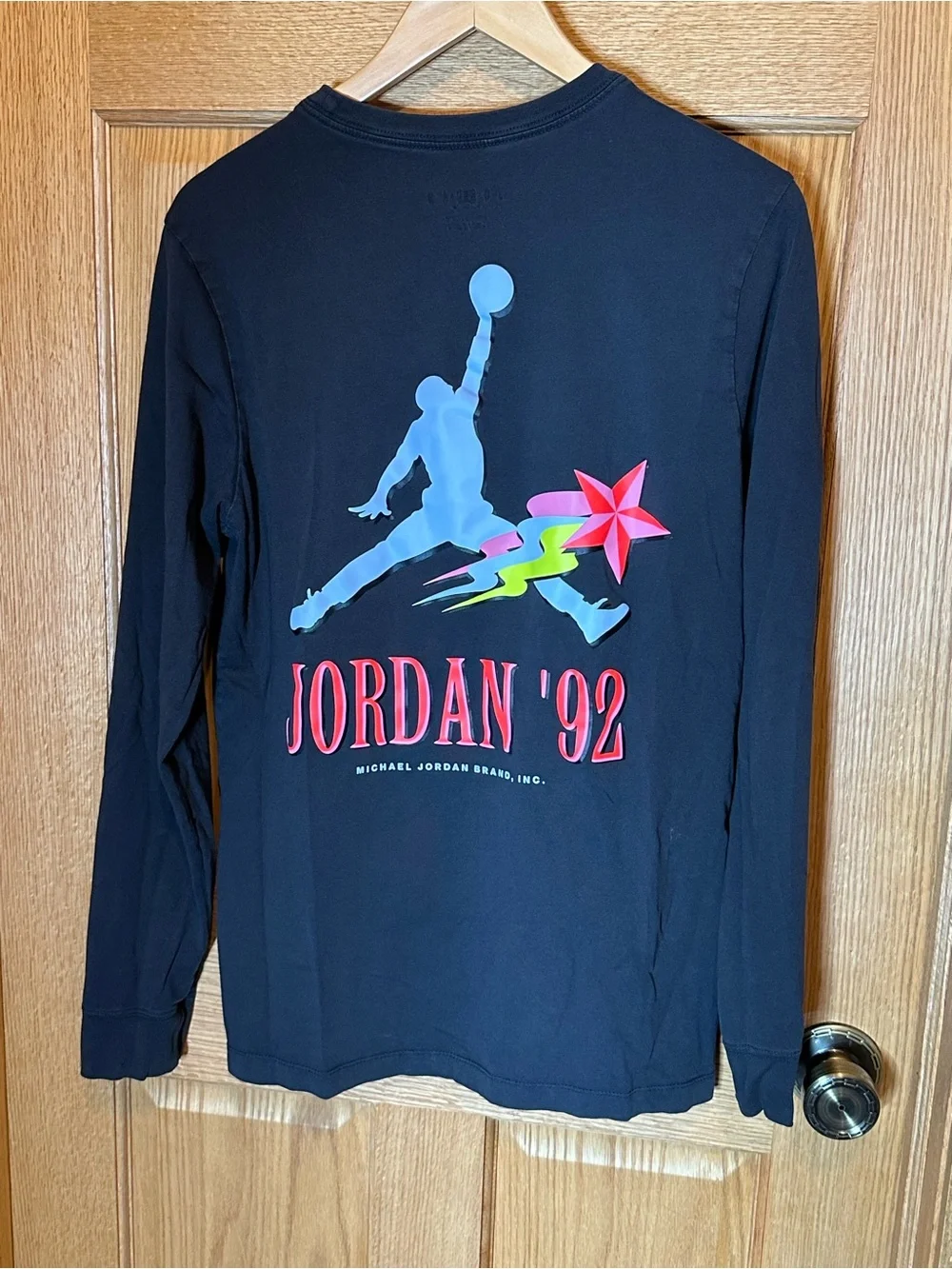 Mens Nike Jordan Summer 1992 Graphic Long Sleeve T Shirt Size L Black/Multicolor